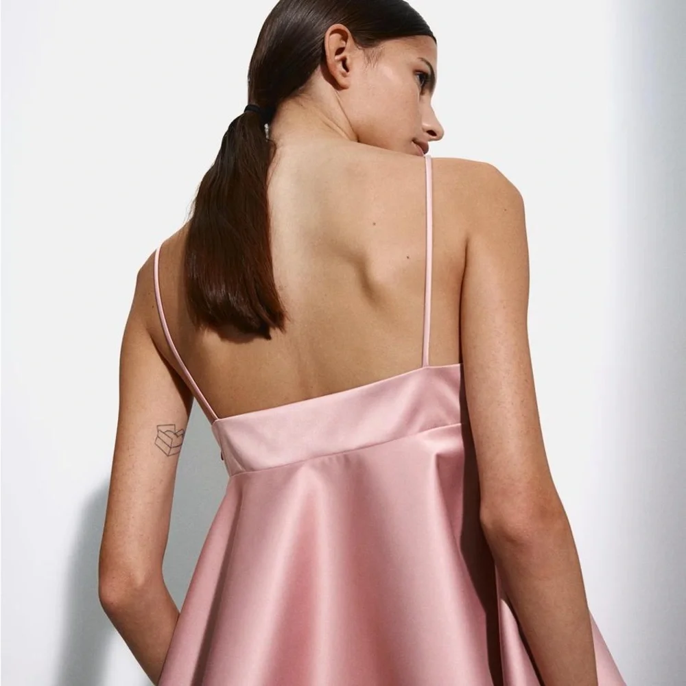 H&M Pink V-Neck Camisole Top - Picture 3 of 5
